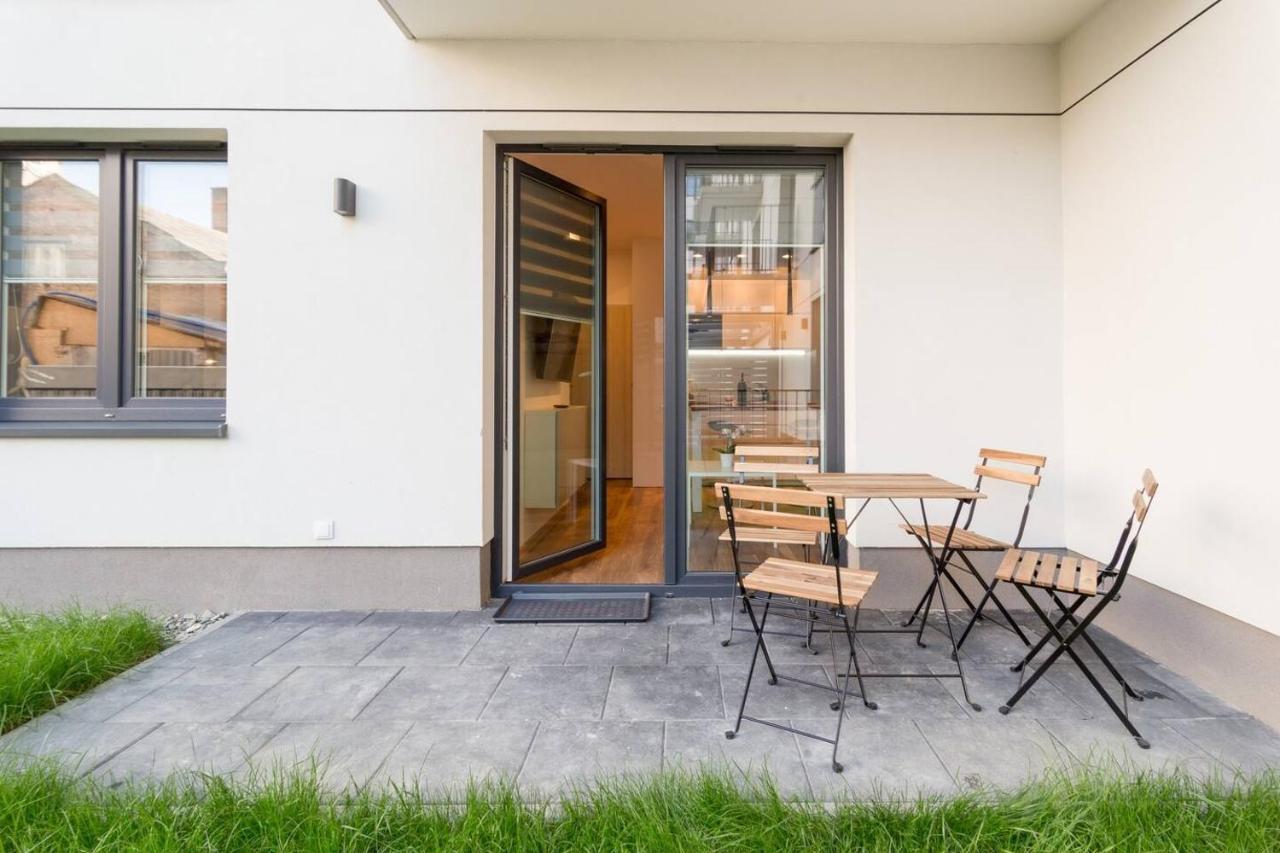Cozy Apartment With Garden Prestigious Location Cracovie Extérieur photo